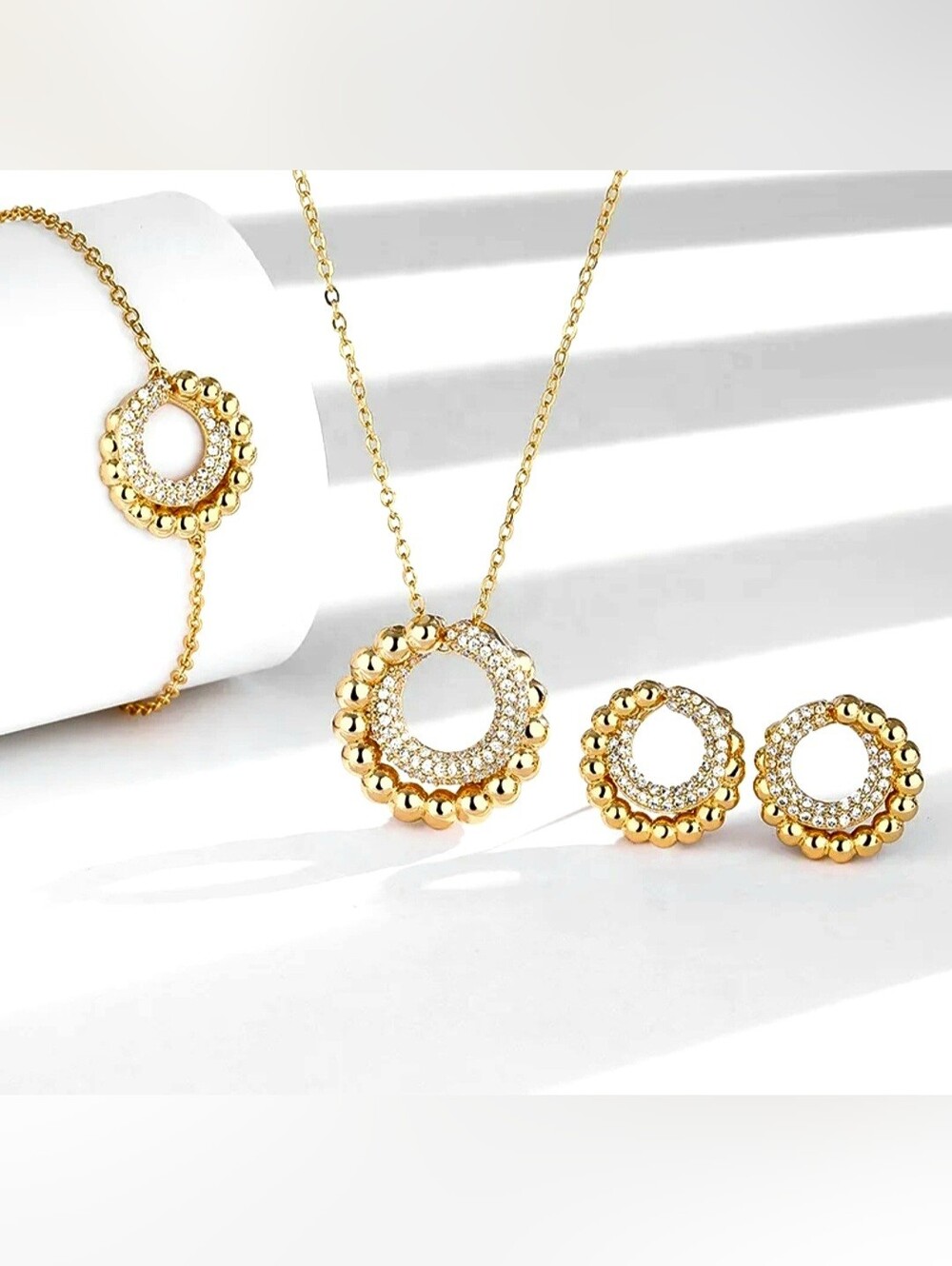 Classic Fashion Designer Jewelry 3pcs. Set Necklace, Earrings Bracelet
